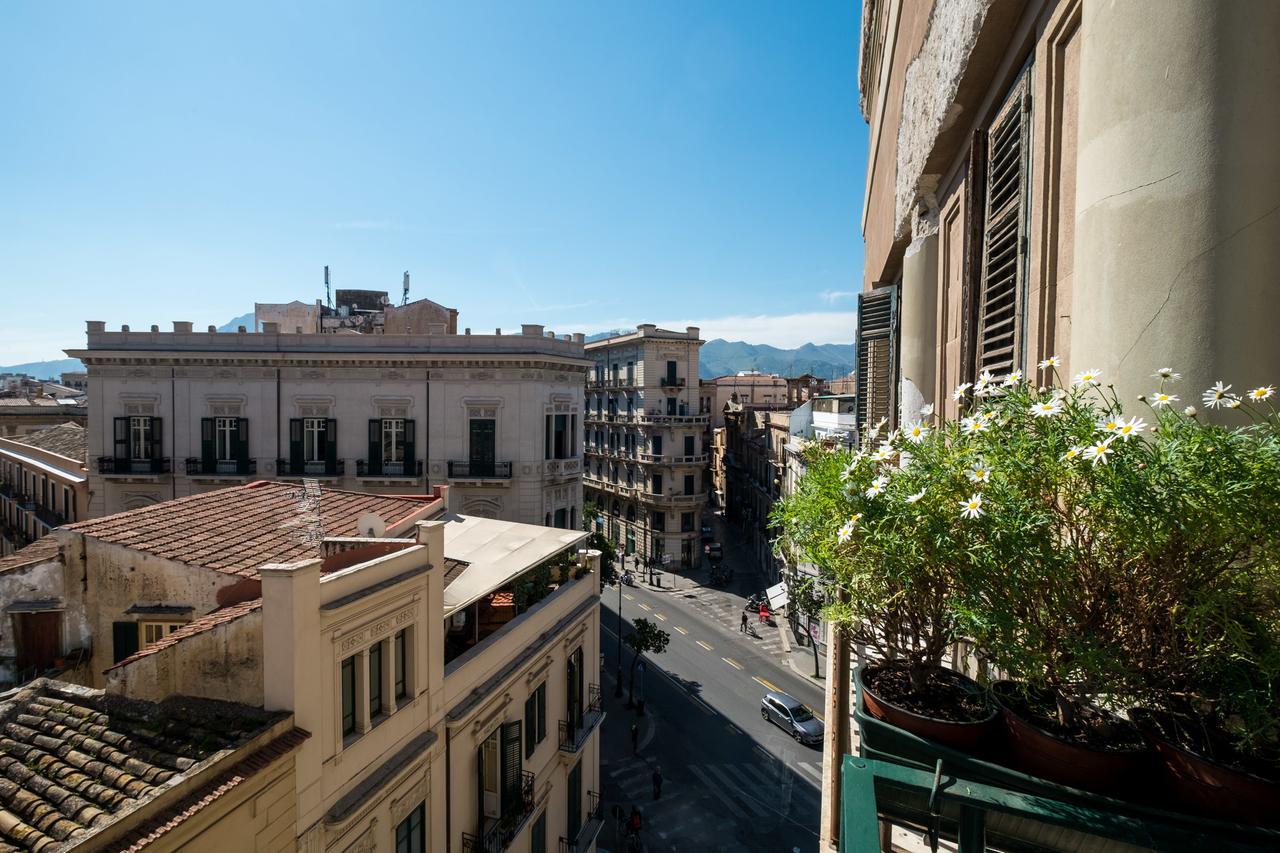 Ai Lattarini House Bed & Breakfast Palermo Exterior photo